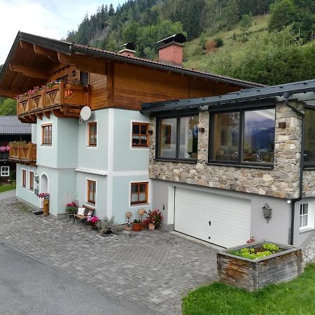 Biobergbauernhof Bergzeit Apartment in Goldegg im Pongau Exterior foto